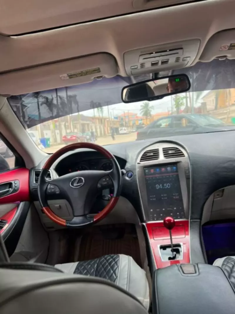 Lexus ES   - 2008