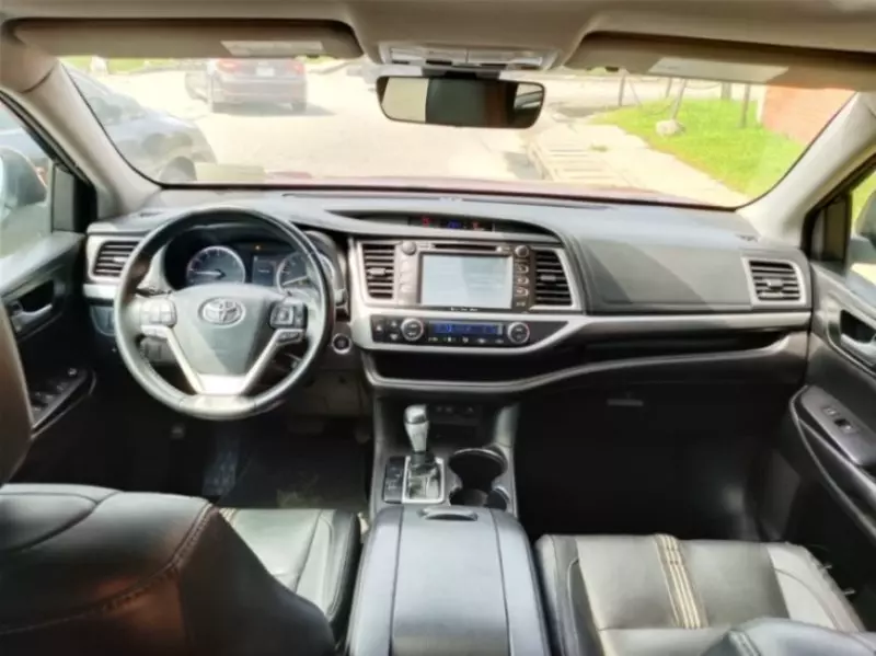 TOYOTA Highlander   - 2018
