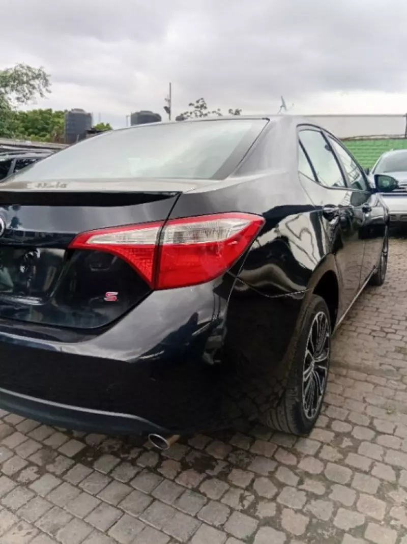 TOYOTA Corolla   - 2014