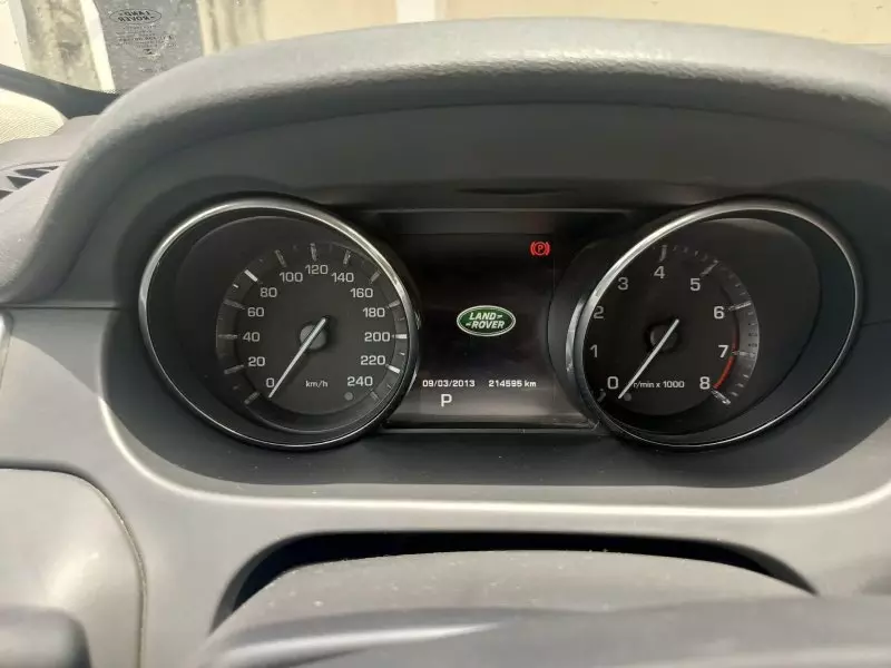 Land Rover Discovery Sport - 2015