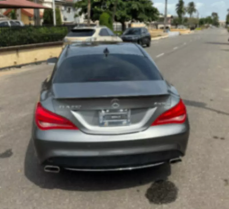 Mercedes-Benz CLA 250   - 2014