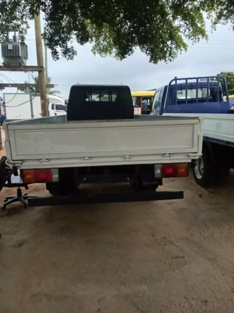 Hyundai Mighty   - 2010