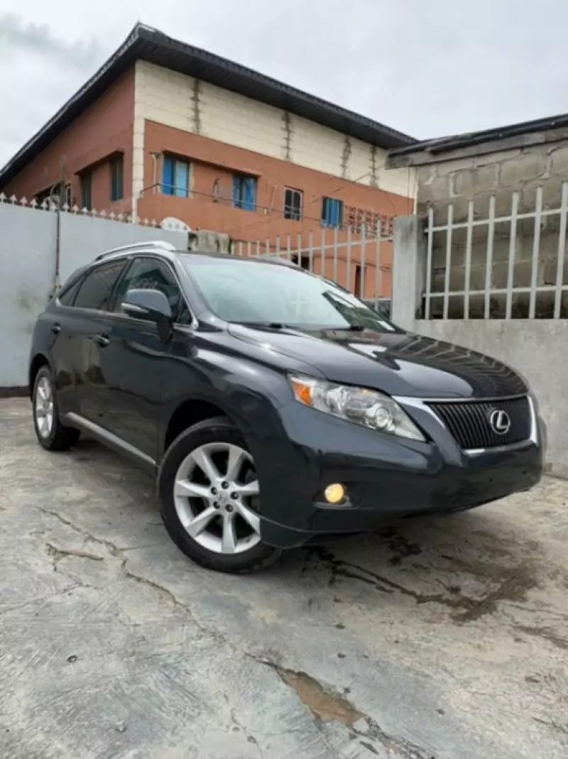 Lexus RX   - 2010