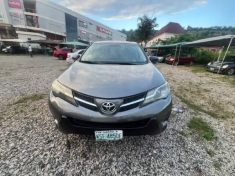 TOYOTA RAV4   - 2013