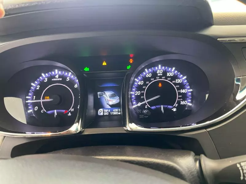 TOYOTA Avalon   - 2014