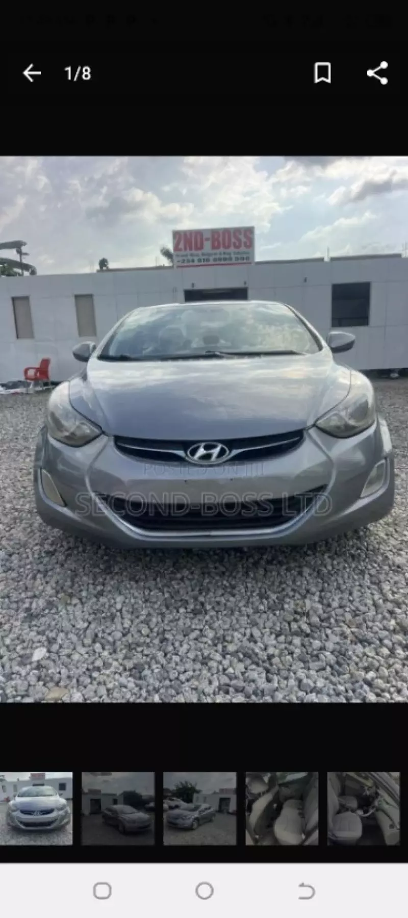 Hyundai Elantra   - 2011