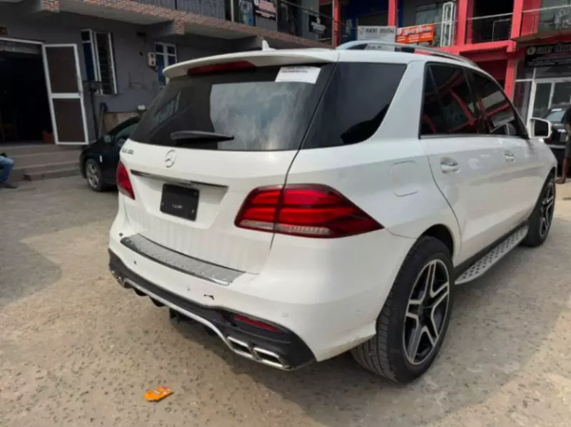 Mercedes-Benz GLE 350   - 2017