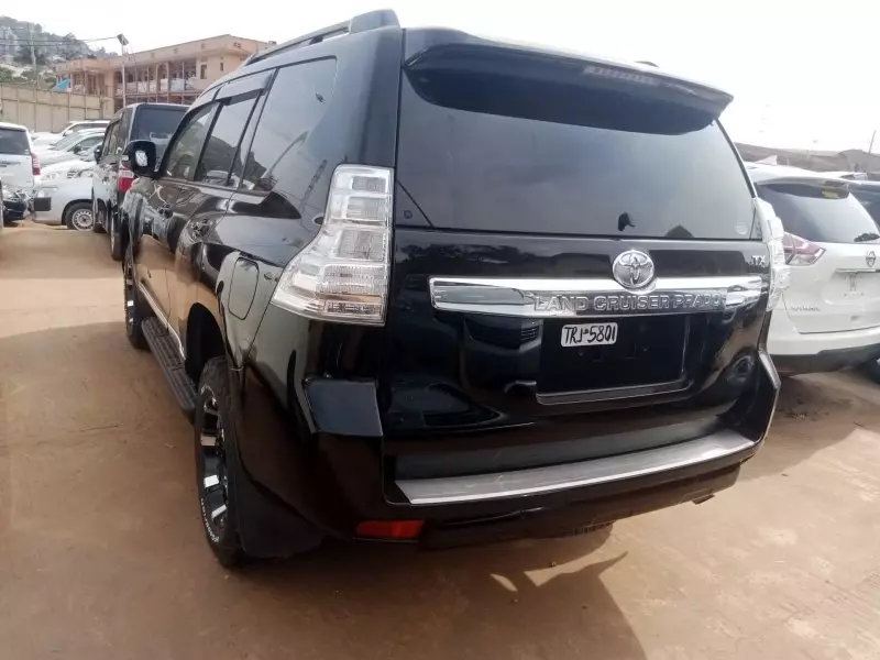 Toyota Landcruiser Prado   - 2016
