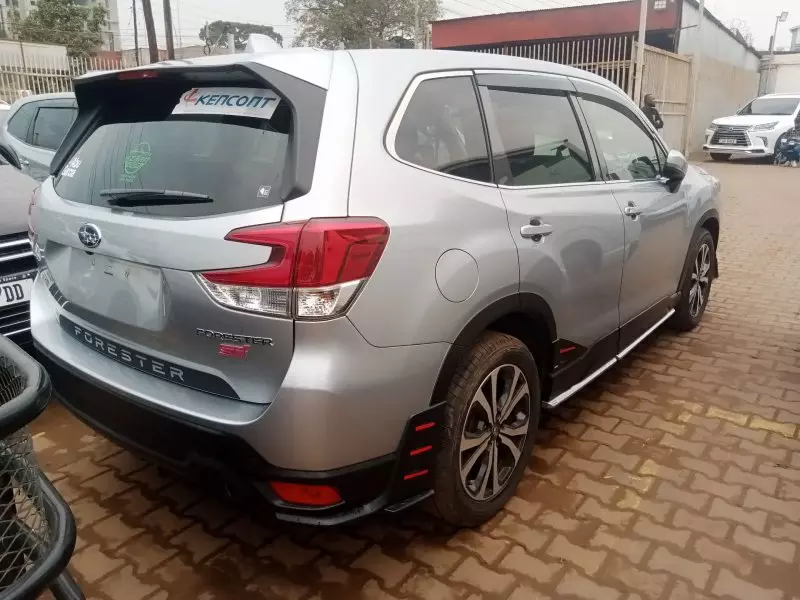 Subaru Forester   - 2019