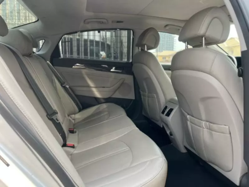 Hyundai Sonata - 2015