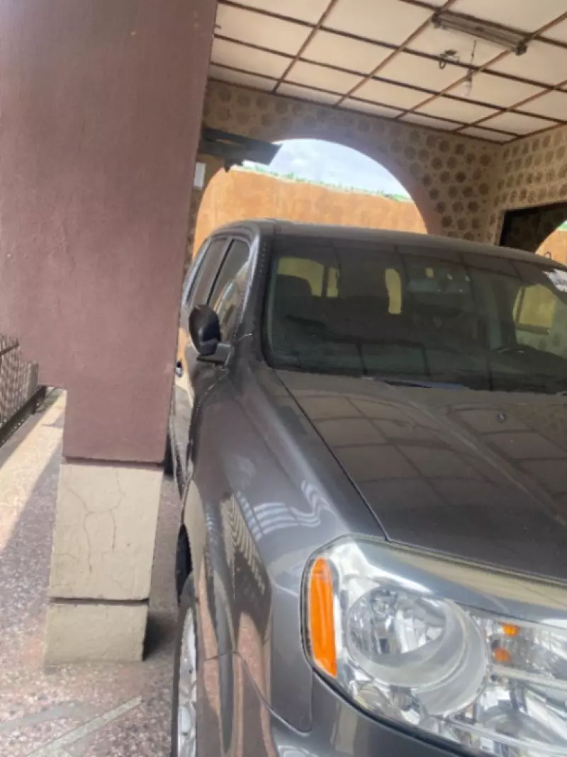 Honda Pilot   - 2012