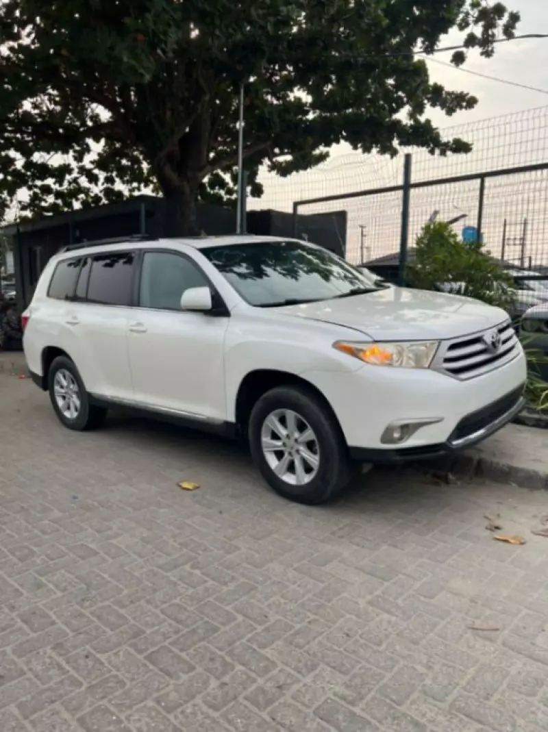 TOYOTA Highlander - 2009