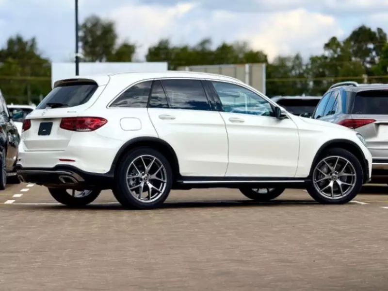 Mercedes-Benz GLC 300   - 2018