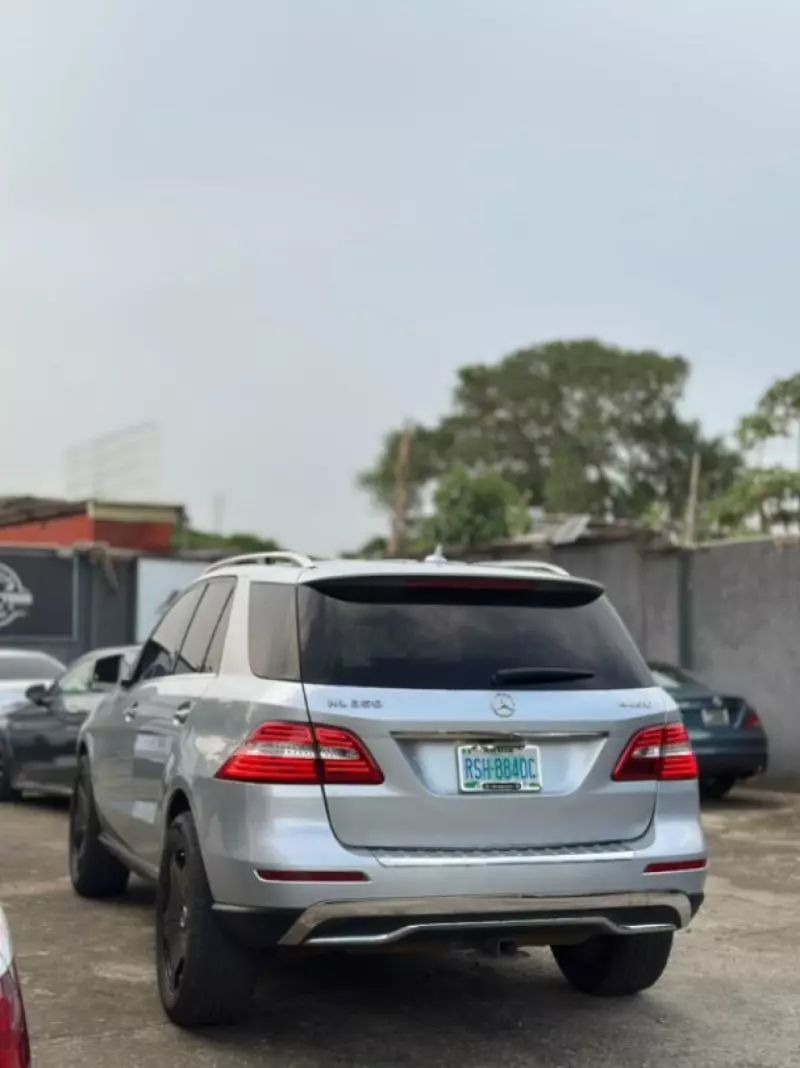 Mercedes-Benz ML-Class   - 2013