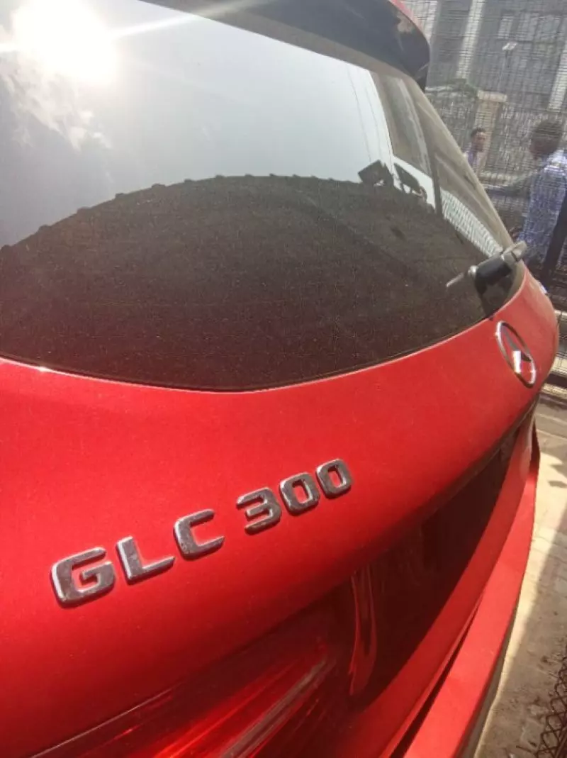 Mercedes-Benz GLC 300   - 2018