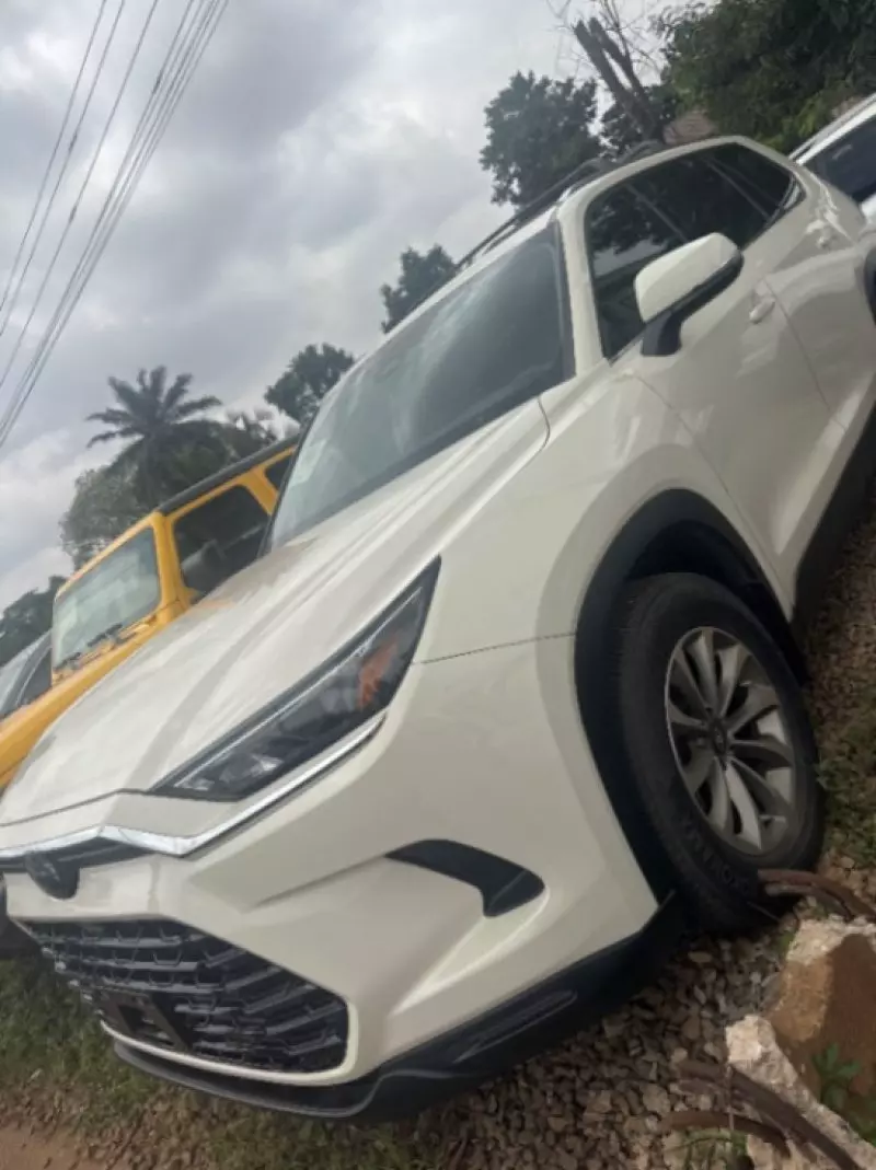TOYOTA Grand Highlander   - 2024