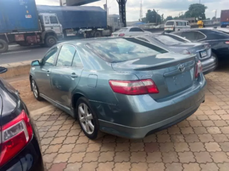 TOYOTA Camry - 2007