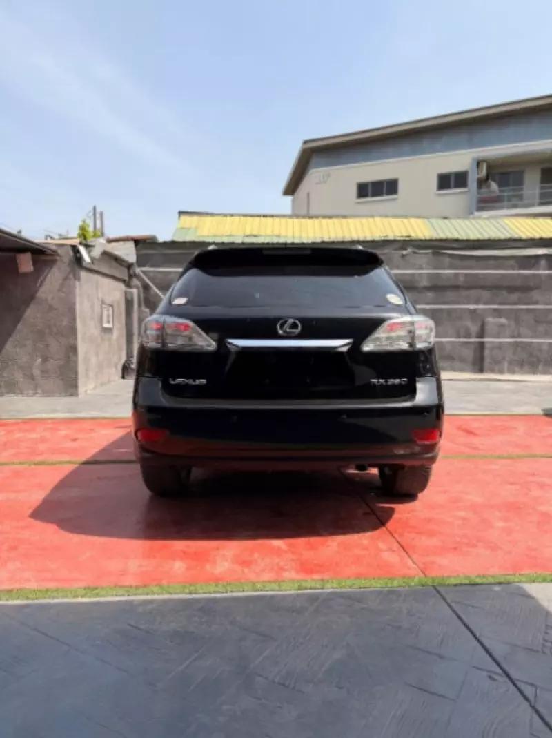 Lexus RX   - 2010
