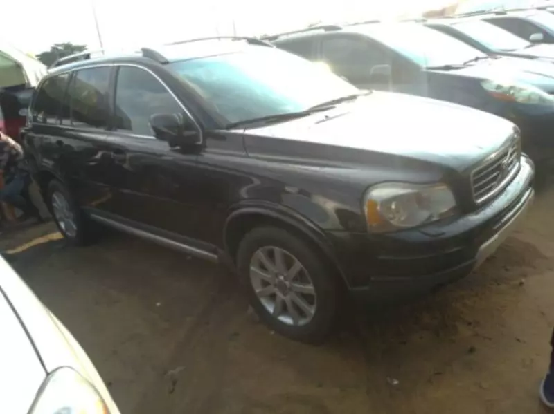 Volvo XC90   - 2009
