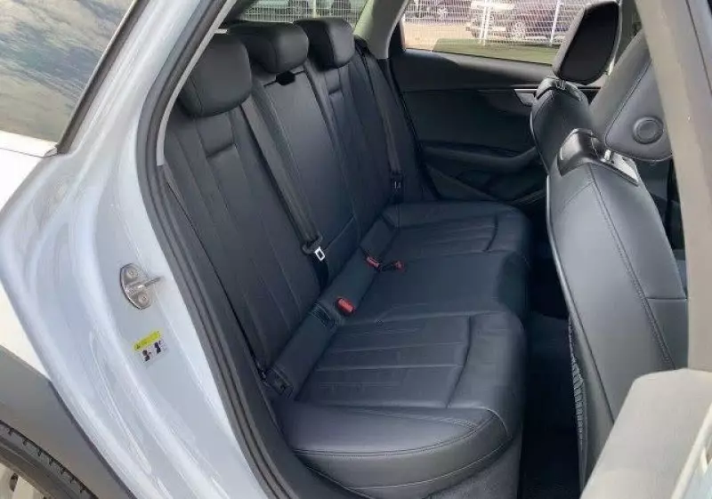 Audi A4 Allroad   - 2019