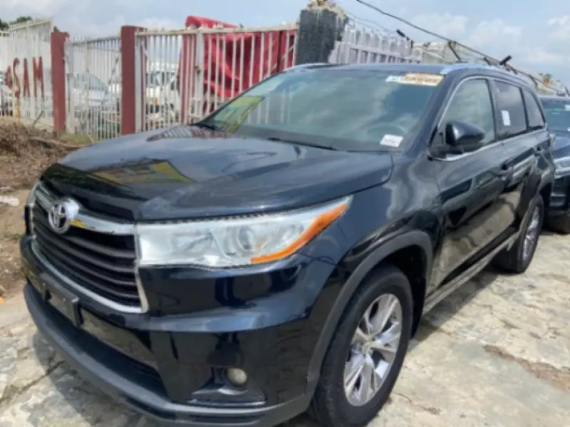 TOYOTA Highlander   - 2017
