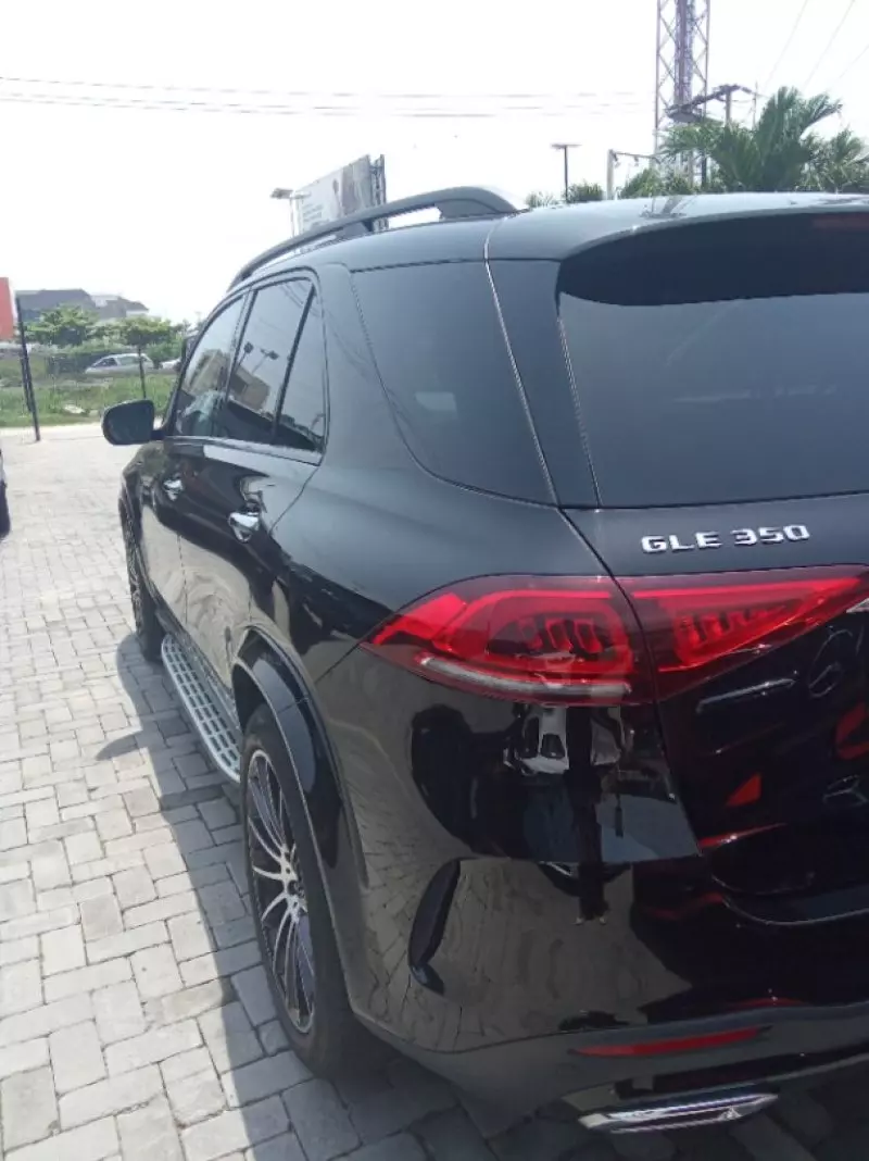 Mercedes-Benz GLE-Class   - 2022