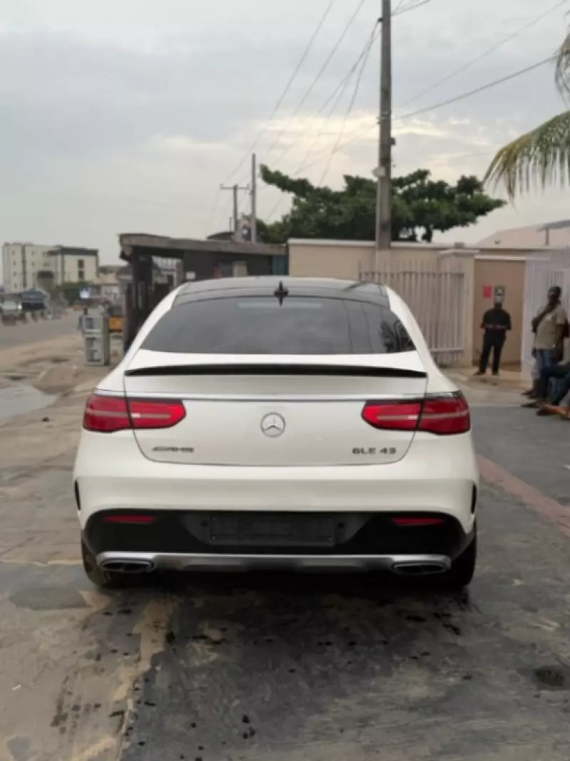 Mercedes-Benz GLE 43 AMG   - 2017