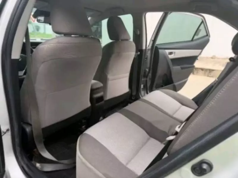 TOYOTA corolla - 2018
