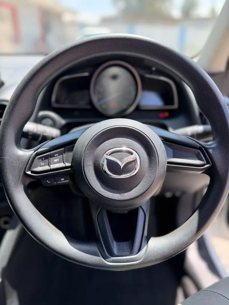 Mazda 2   - 2019