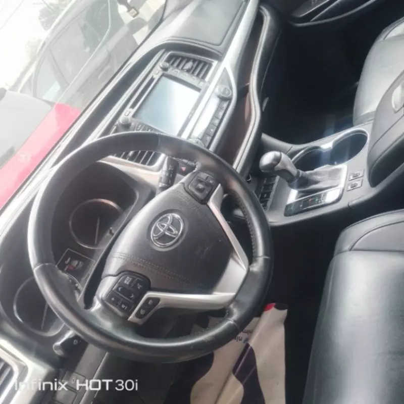 Toyota Highlander - 2014