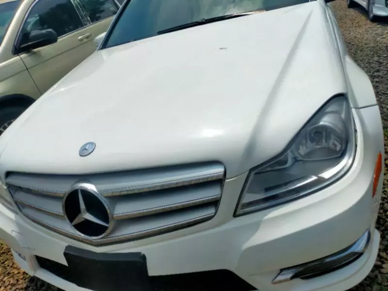 Mercedes-Benz E 250   - 2013