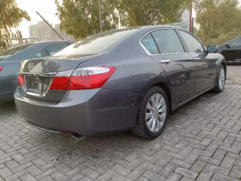 Honda Accord   - 2015