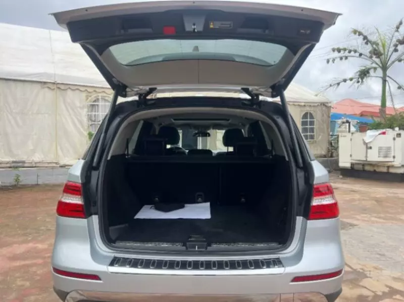 Mercedes-Benz ML-Class   - 2012