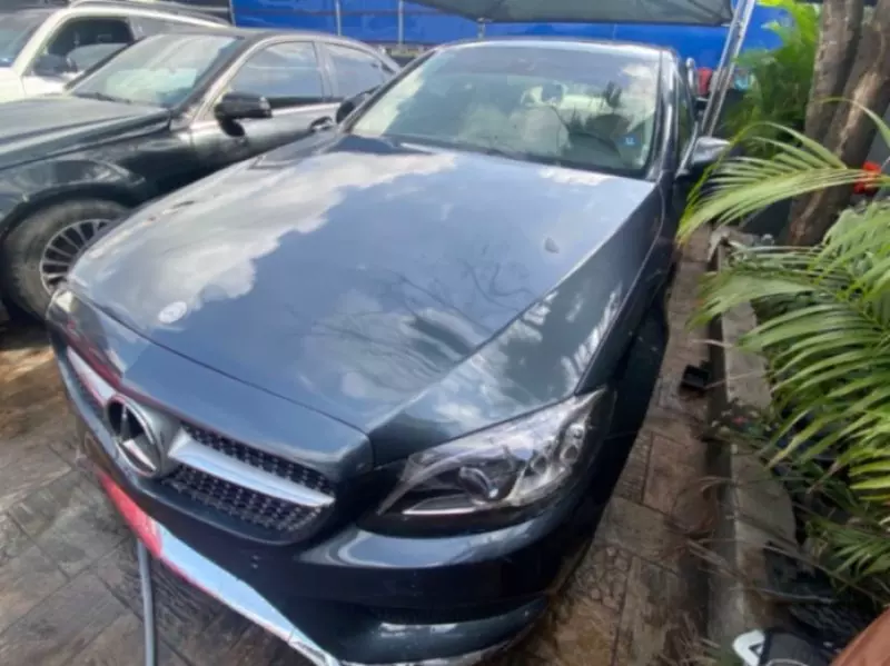 Mercedes-Benz C-Class   - 2015