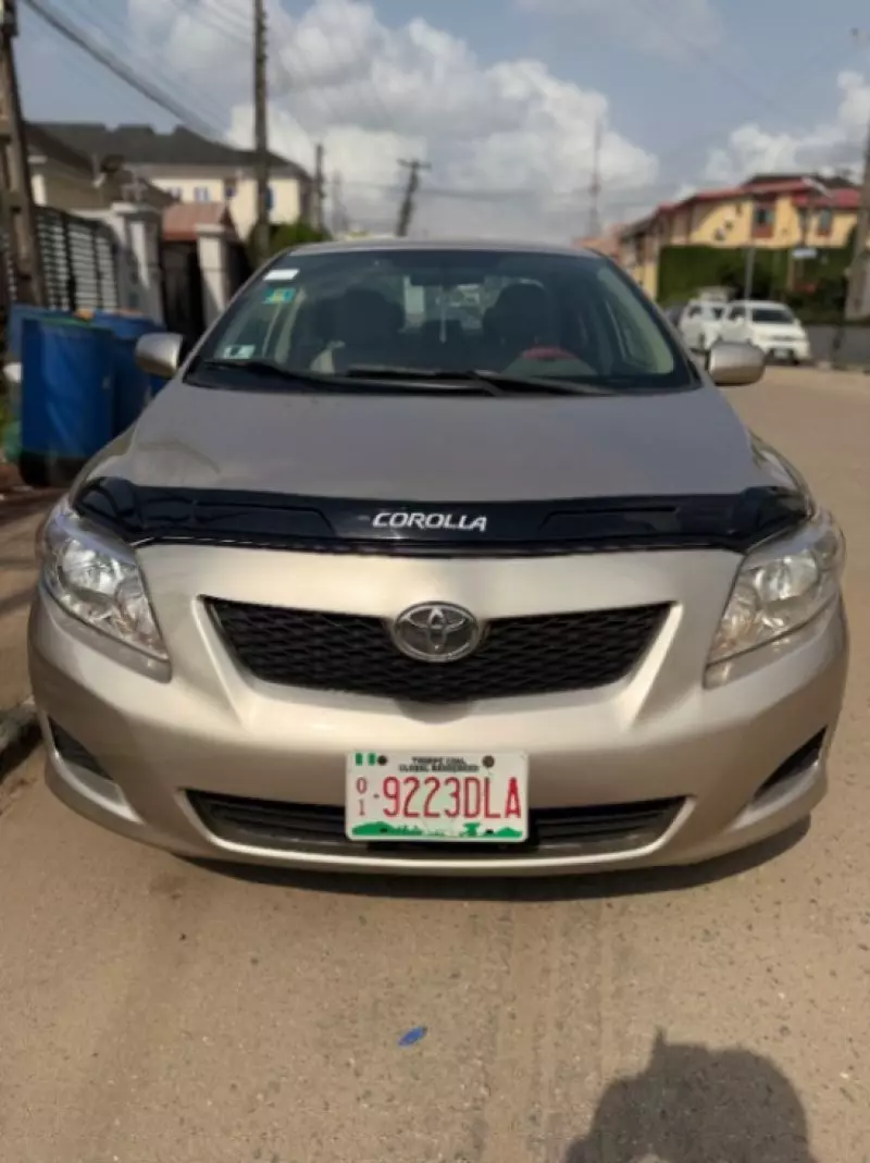 Toyota Corolla - 2009