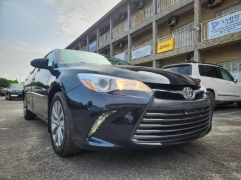 TOYOTA Camry   - 2017