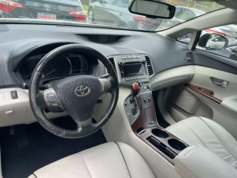TOYOTA Venza - 2010
