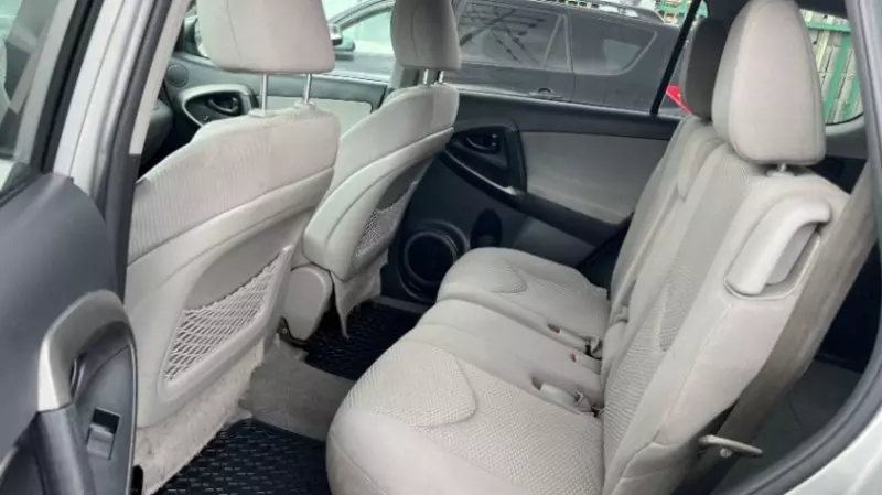 TOYOTA RAV 4   - 2012