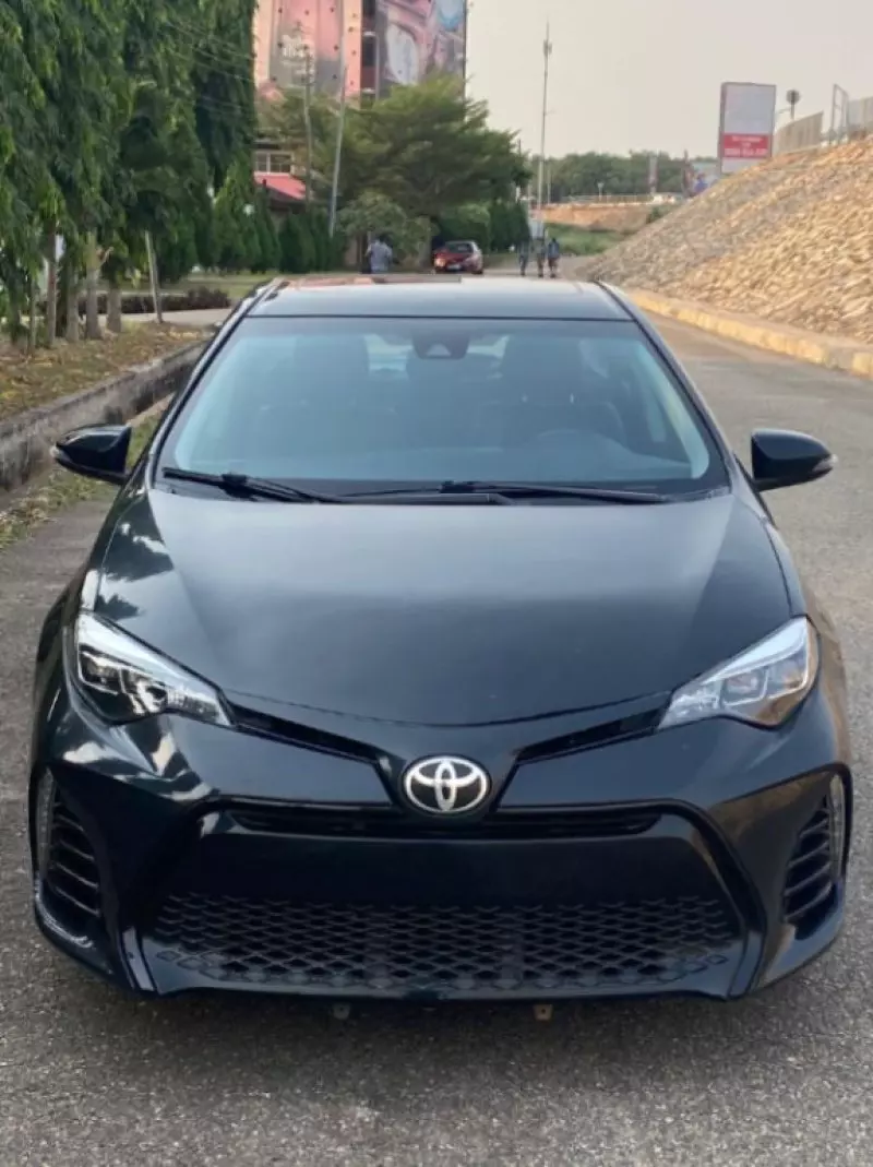Toyota Corolla   - 2019