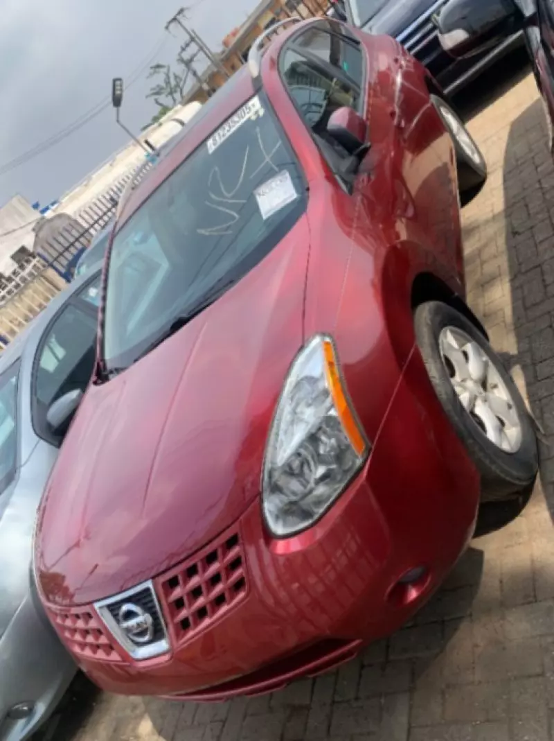 Nissan Rogue   - 2008