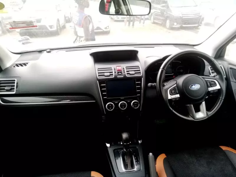 Subaru Forester   - 2017