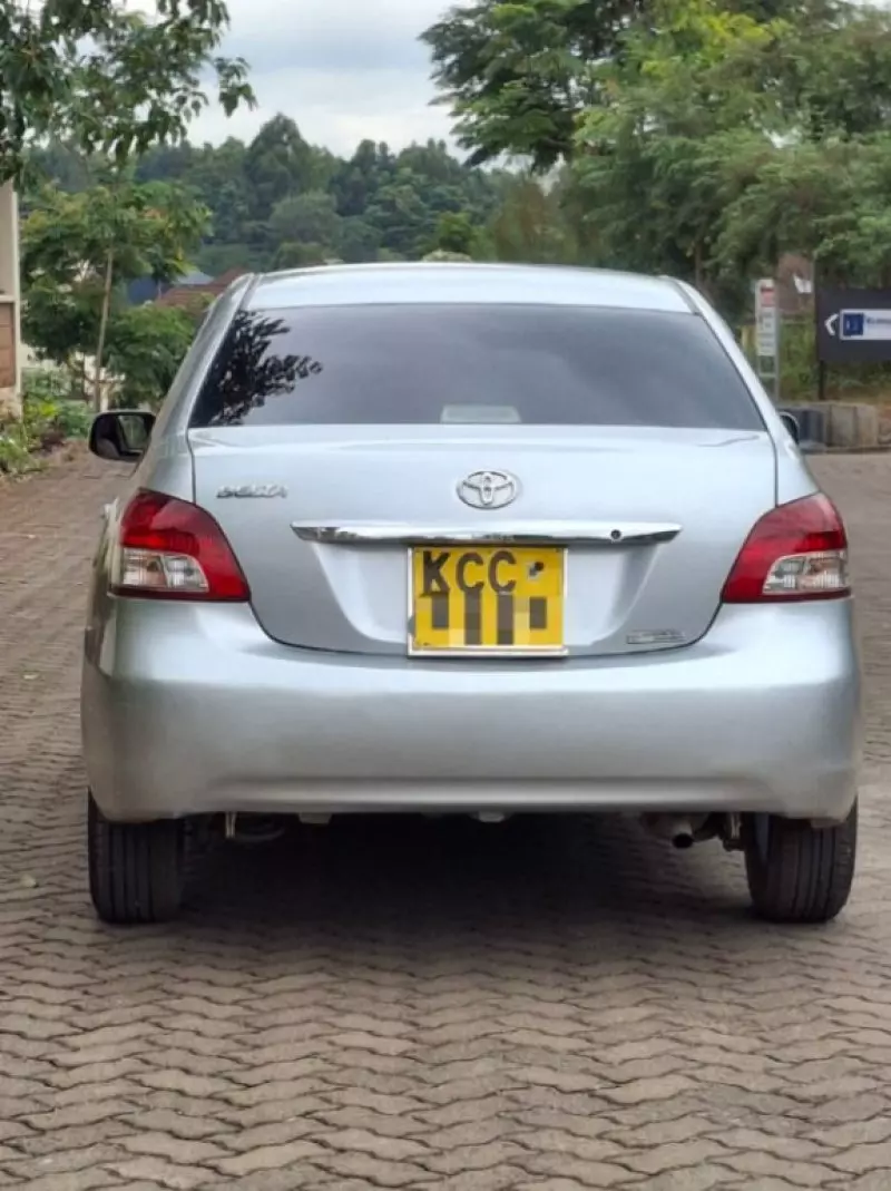 Toyota Belta   - 2008