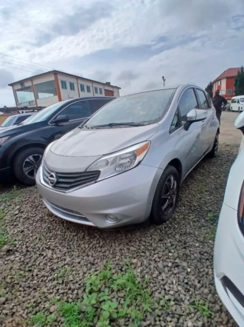 Nissan Versa Note   - 2015