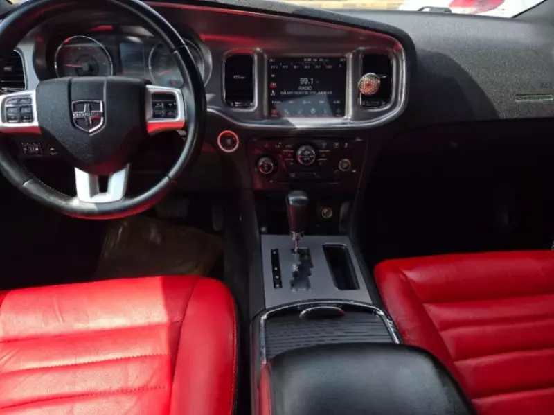 Dodge Charger   - 2012