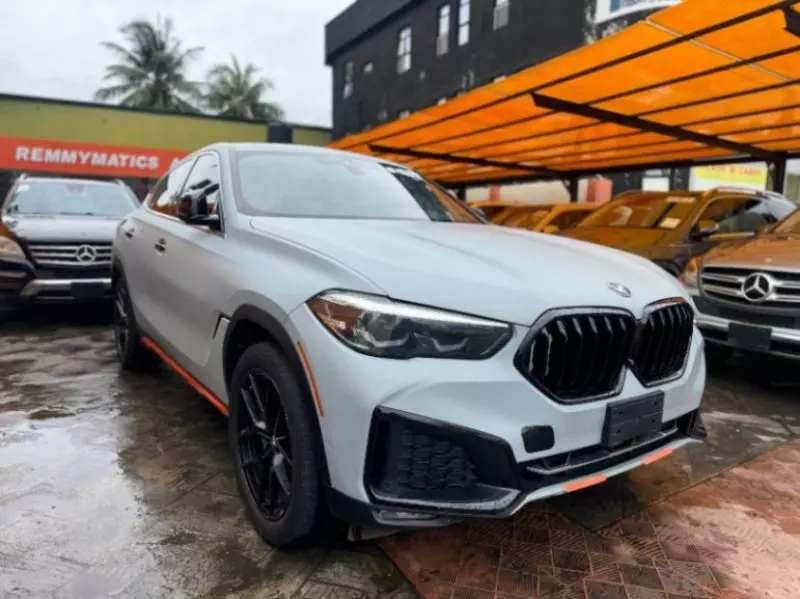 BMW X6   - 2020