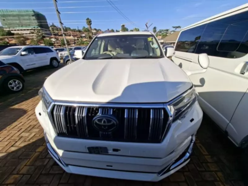 Toyota Landcruiser prado TX   - 2017