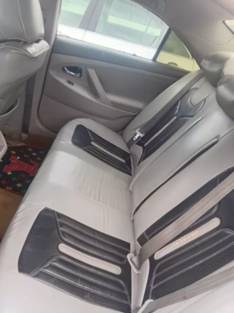 TOYOTA Camry   - 2011