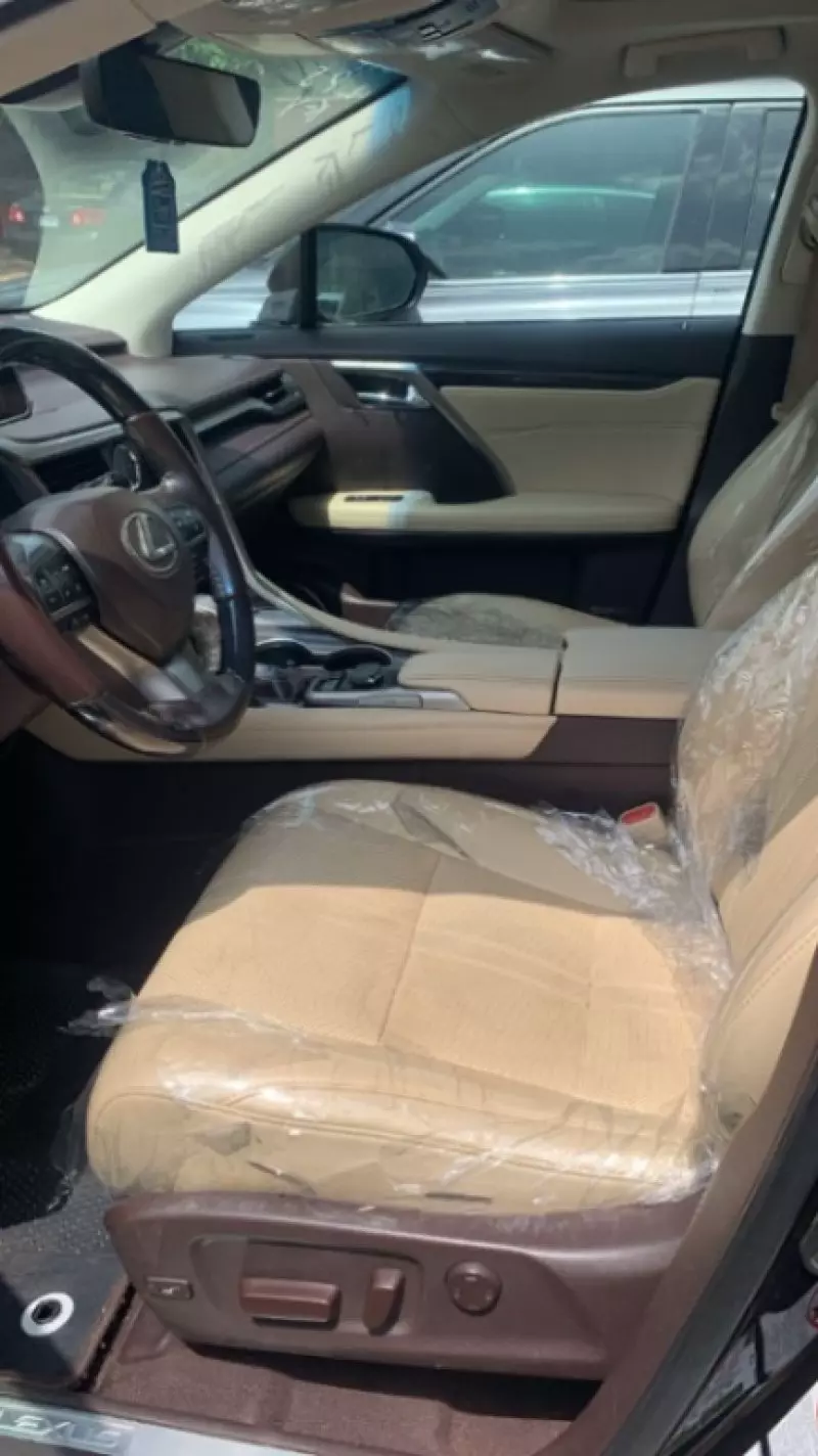 Lexus RX   - 2016