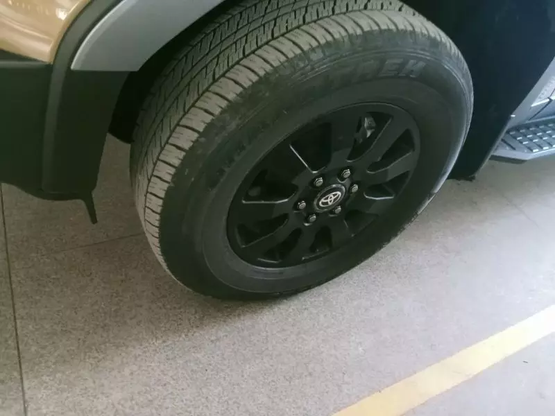 Toyota Landcruiser Prado   - 2024