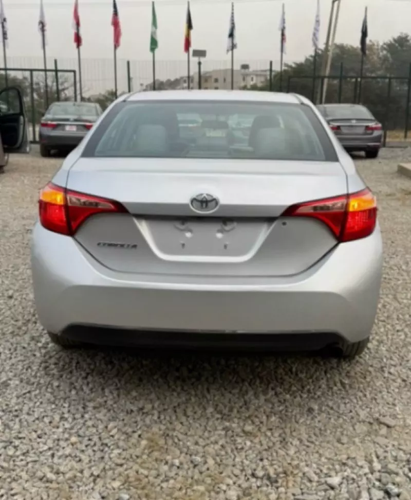 Toyota Corolla   - 2017